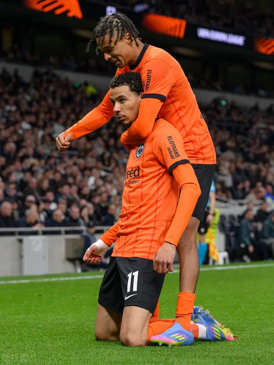 九游娱乐-包含欧联集结日再迎强敌，阿斯顿维拉刷新队史纪录，主帅态度：质疑声仍在，赛程密集仍需轮换的词条